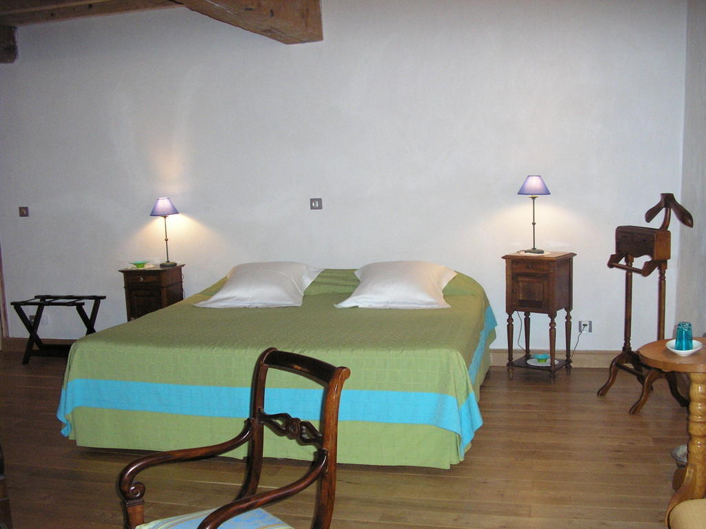 Domaine De La Belliere Hotel Villars-les-Dombes Quarto foto