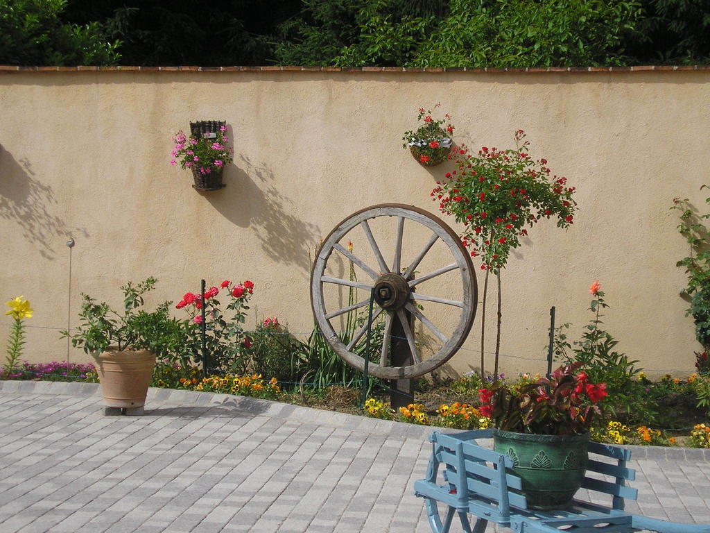 Domaine De La Belliere Hotel Villars-les-Dombes Exterior foto