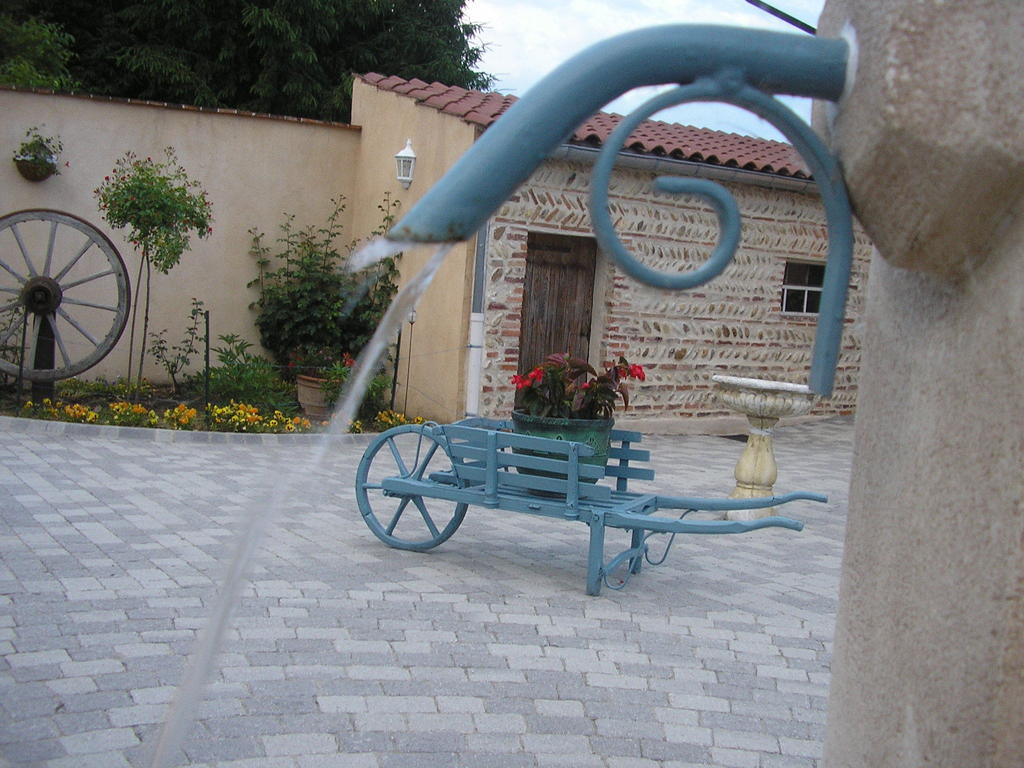 Domaine De La Belliere Hotel Villars-les-Dombes Exterior foto